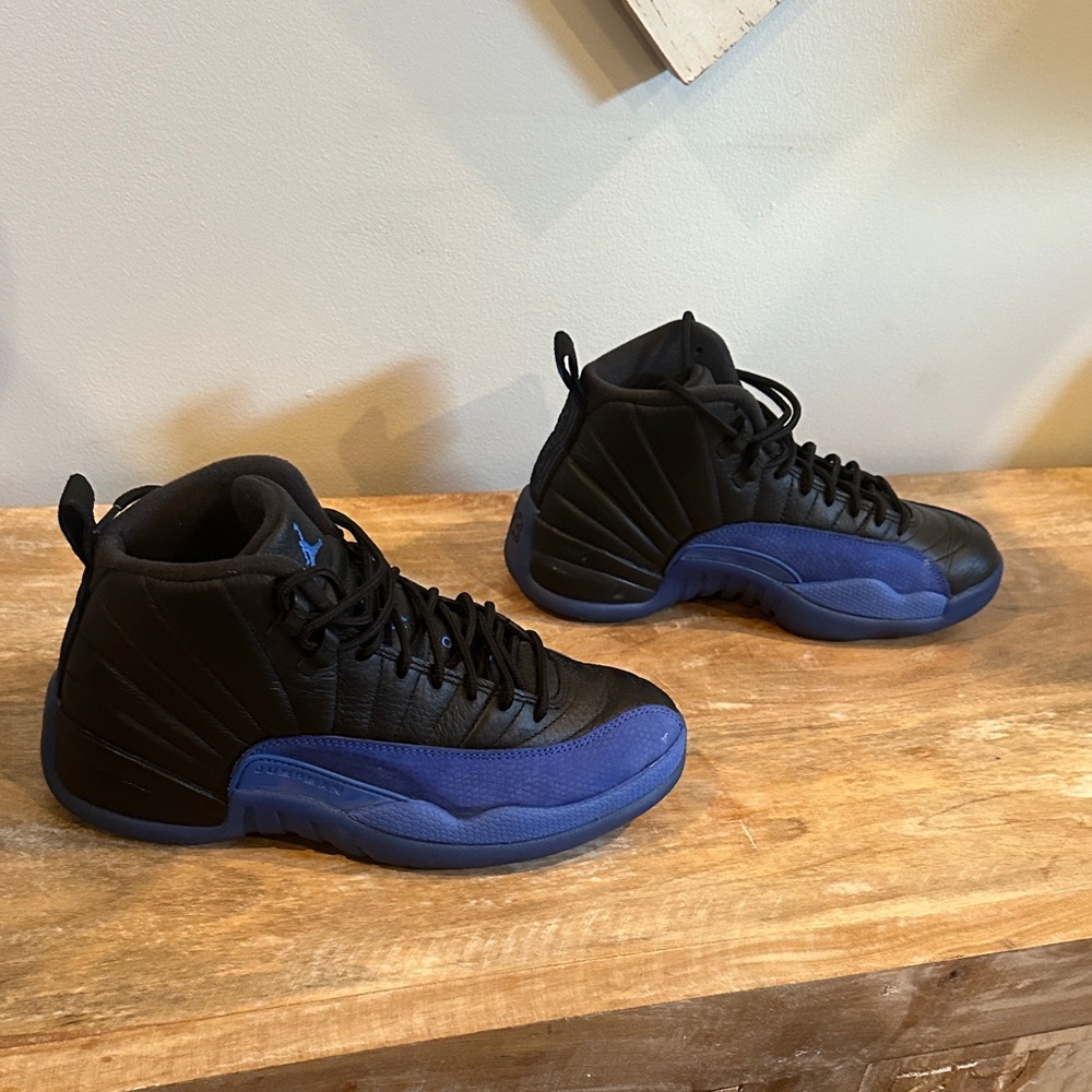 Air Jordan 12 Retro  Black /Royal Blue - barely worn